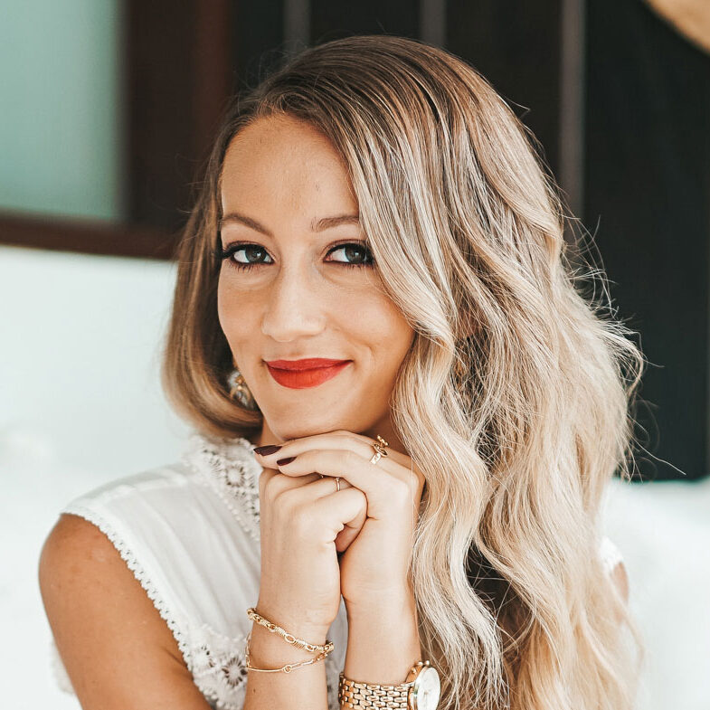 ELAINA